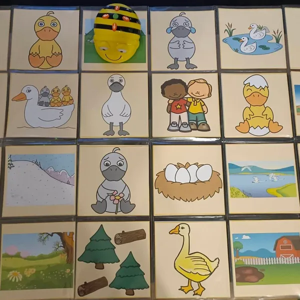 Pohádka O ošklivém káčátku s Bee-Botem 1