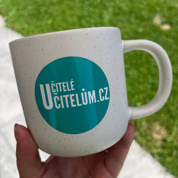 Keramický hrneček Učiteléučitelům.cz