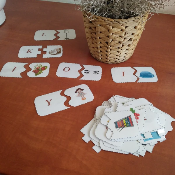 Duo puzzle SKLÁDÁNÍ PÍSMEN 