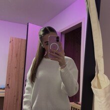 Natálie Velechovská - profilový obrázek